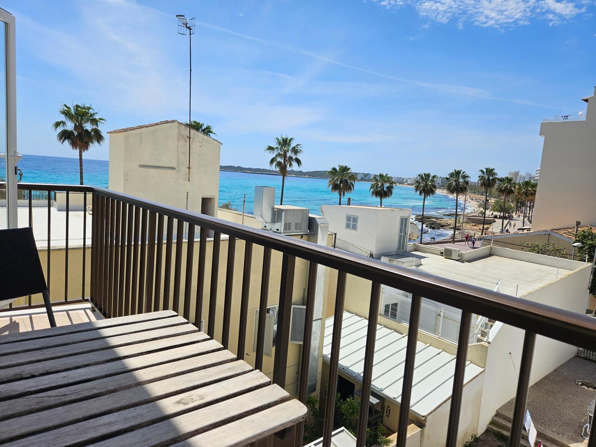 Seven Hostal Cala Millor  Luaran gambar